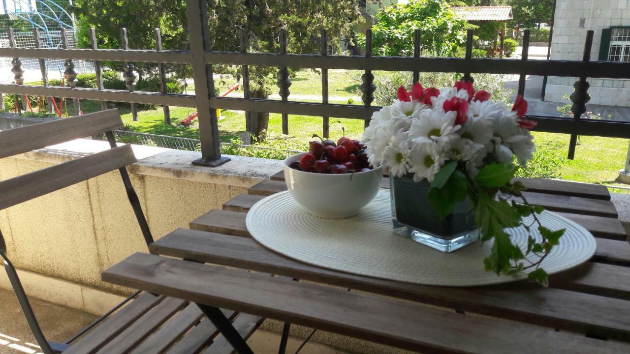 Apartmani Vitturi Kaštela Kültér fotó