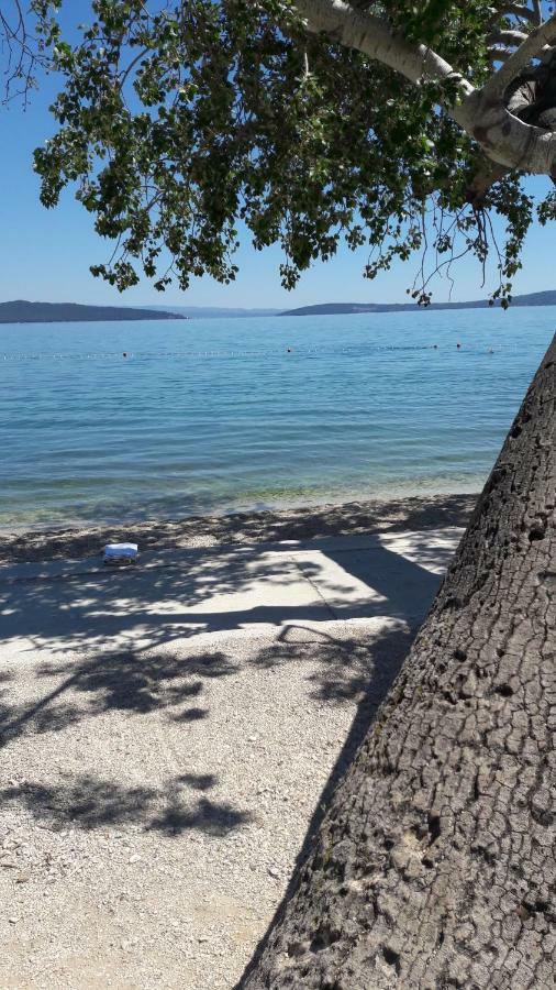 Apartmani Vitturi Kaštela Kültér fotó